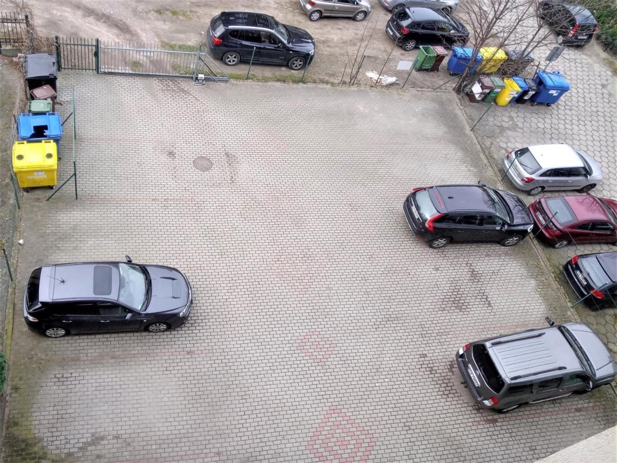 Centrum, 700M Do Plazy - 2 Sypialnie, Salon, Balkon, Bezplatny Parking, Gdynia Eksteriør billede
