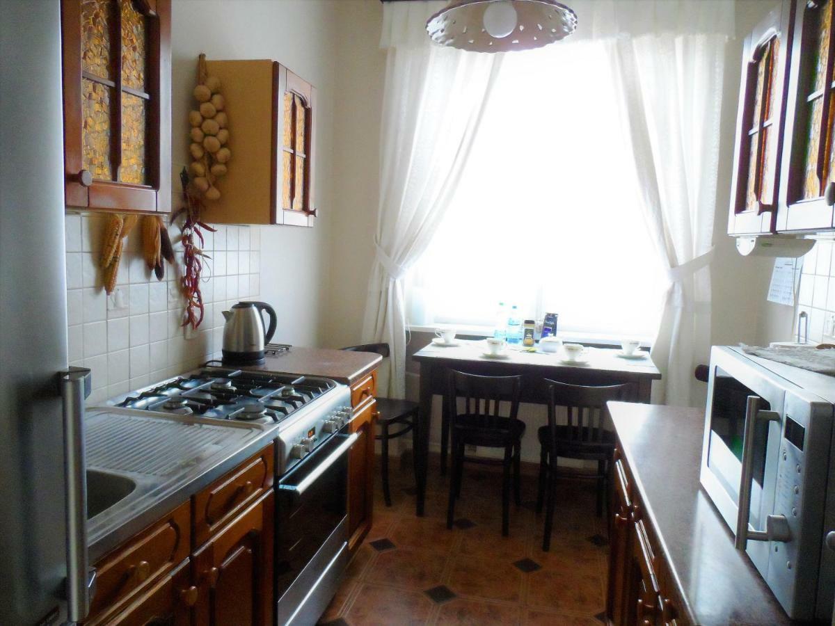 Centrum, 700M Do Plazy - 2 Sypialnie, Salon, Balkon, Bezplatny Parking, Gdynia Eksteriør billede